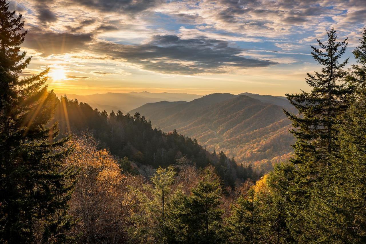 Marlene'S Hideaway, 3 Bedrooms, Pool, Hot Tub, Fireplace, Wifi, Sleeps 6 Gatlinburg Exterior foto