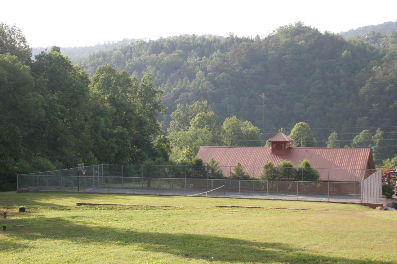 Marlene'S Hideaway, 3 Bedrooms, Pool, Hot Tub, Fireplace, Wifi, Sleeps 6 Gatlinburg Exterior foto