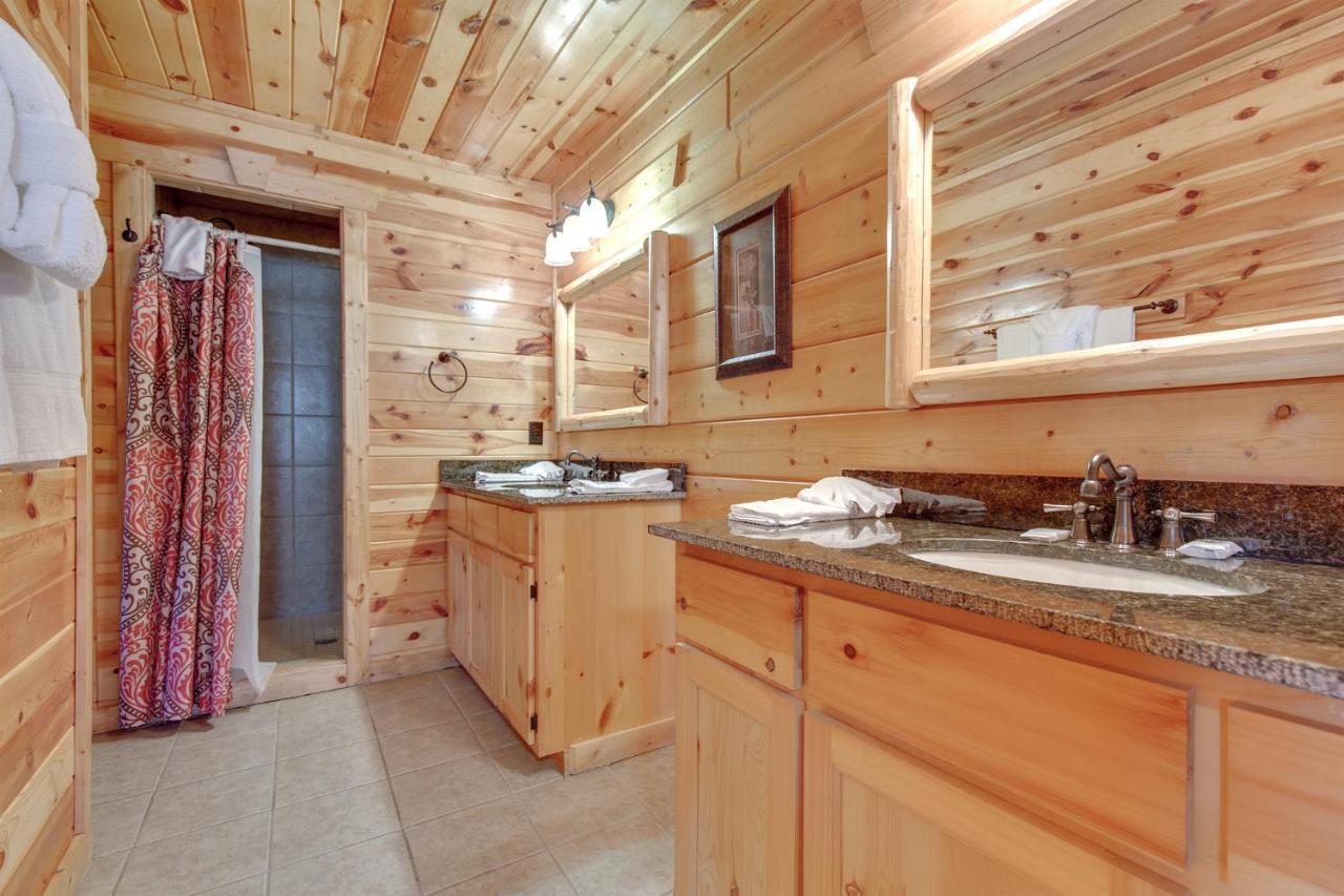 Marlene'S Hideaway, 3 Bedrooms, Pool, Hot Tub, Fireplace, Wifi, Sleeps 6 Gatlinburg Exterior foto